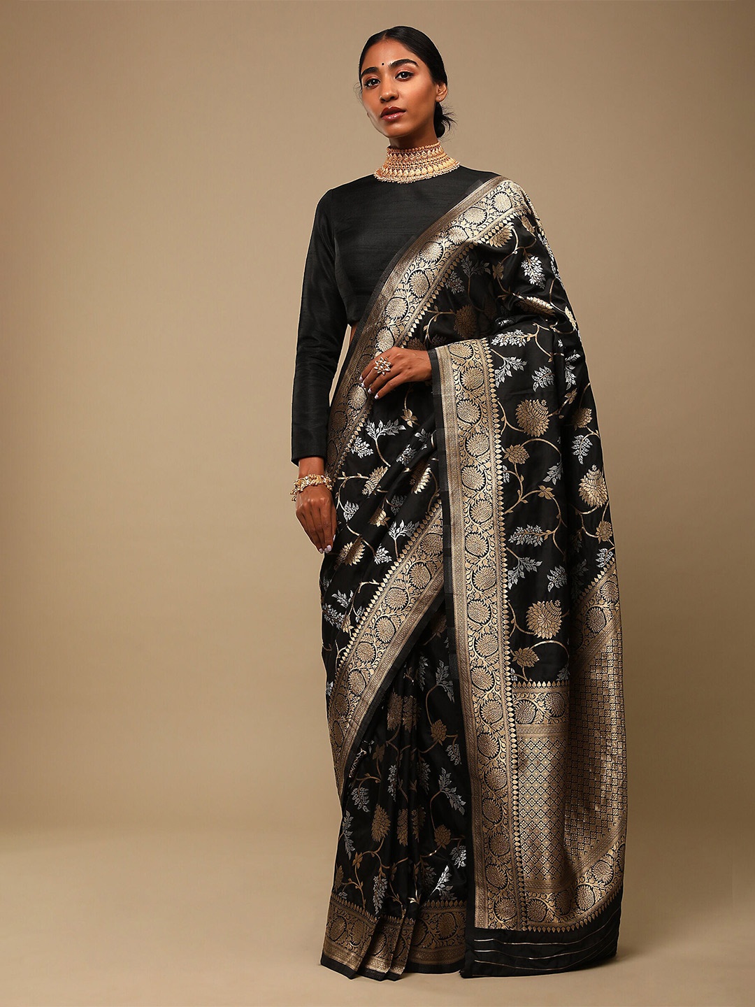 

Mitera Black & Gold-Toned Floral Zari Art Silk Banarasi Saree