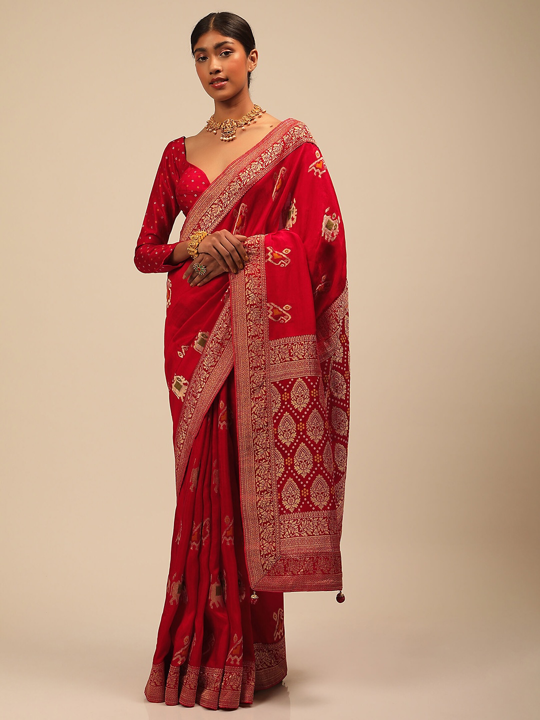 

Mitera Red Ethnic Motifs Zari Art Silk Banarasi Saree