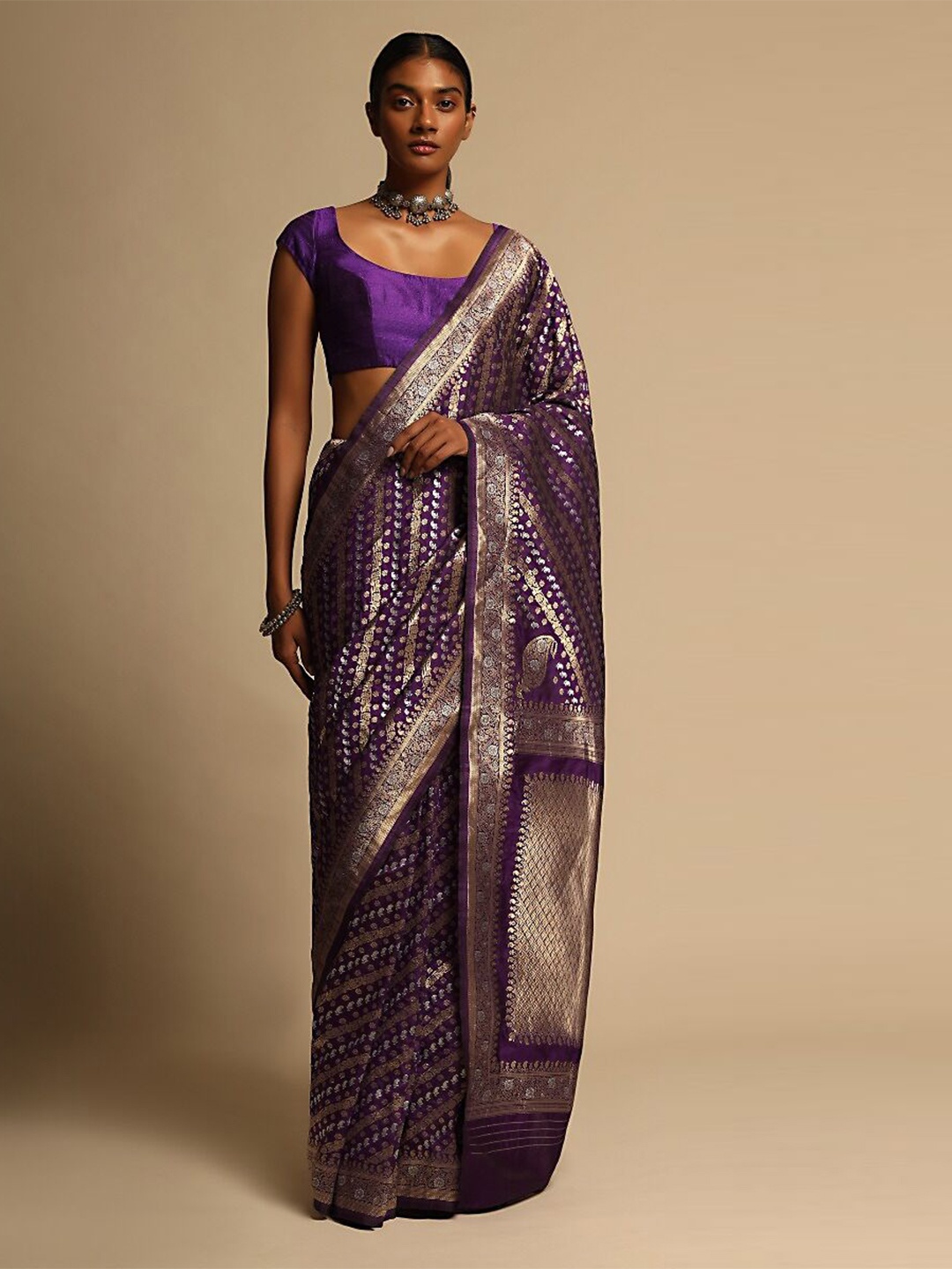 

Mitera Purple & Gold-Toned Woven Design Zari Art Silk Banarasi Saree