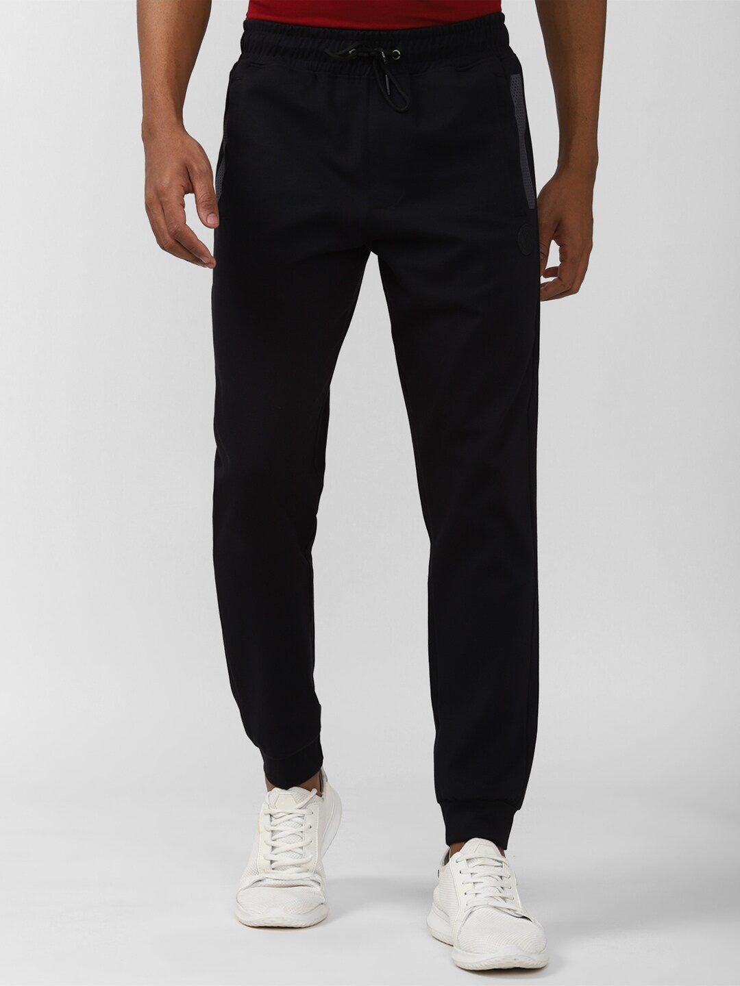 

Van Heusen Flex Men Black Solid Joggers