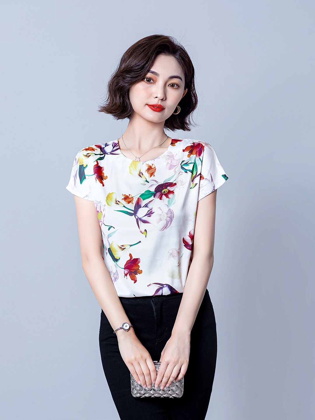 

JC Collection Women White & Red Floral Print Extended Sleeves Top