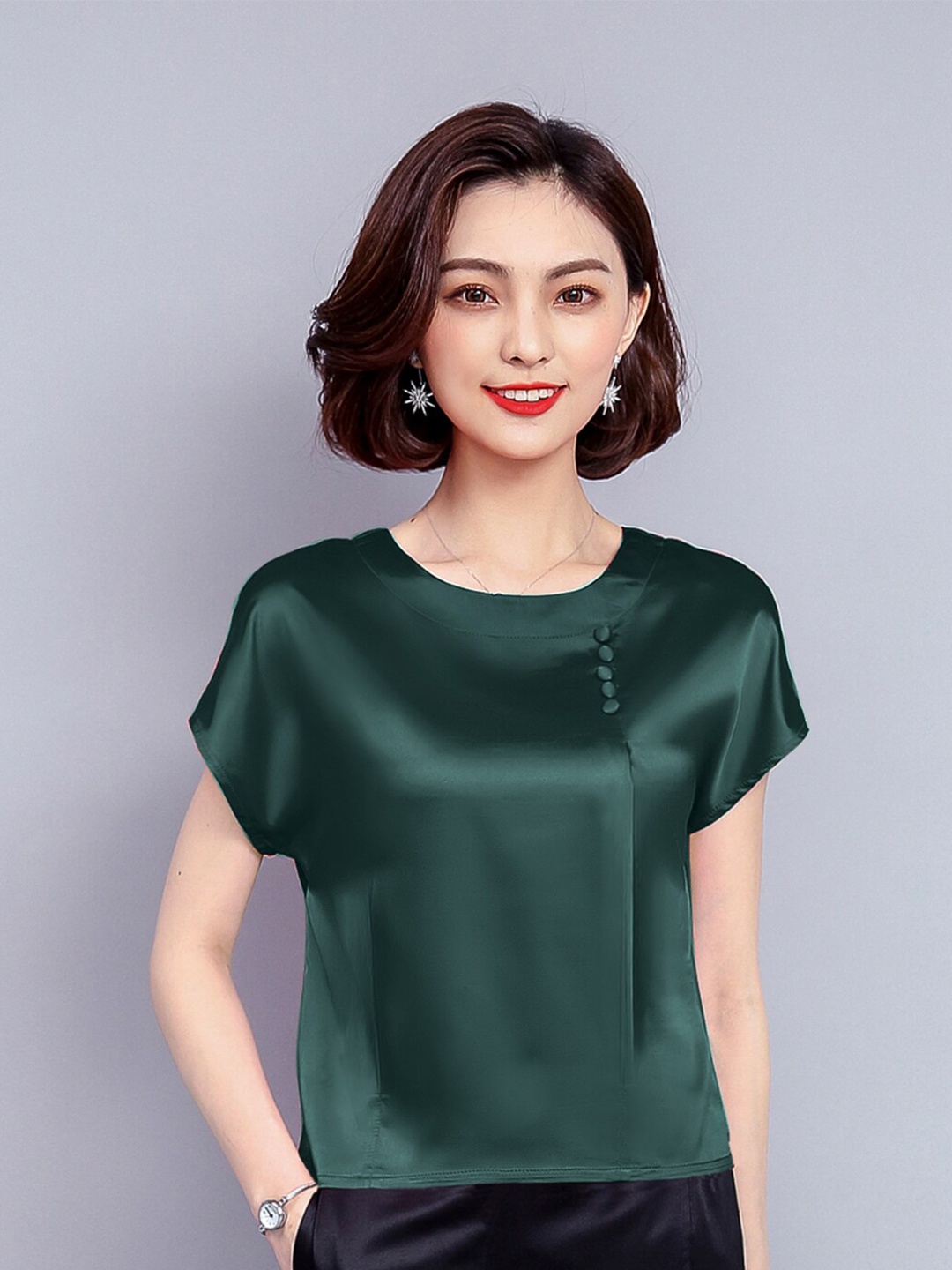 

JC Collection Women Green Extended Sleeves Top