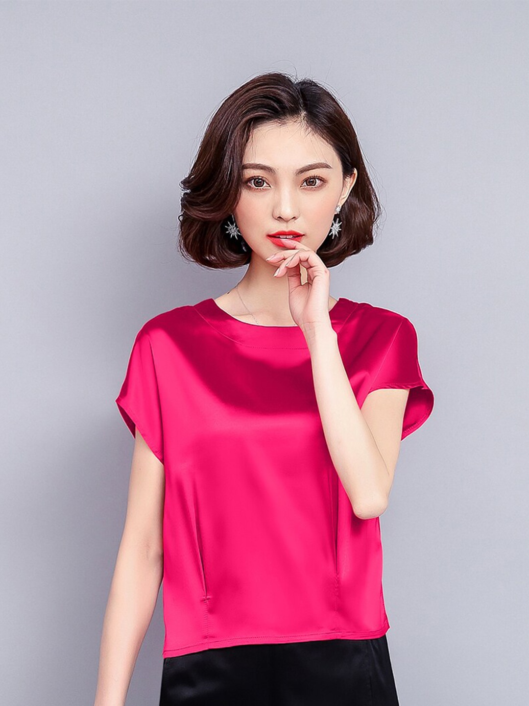 

JC Collection Women Rose Extended Sleeves Top