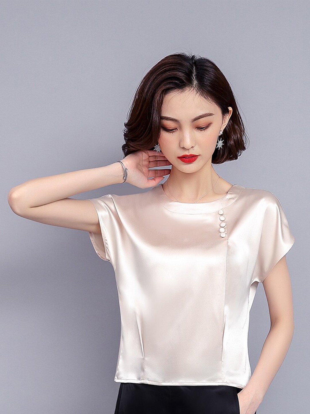 

JC Collection Women White Solid Polyester Extended Sleeves Top