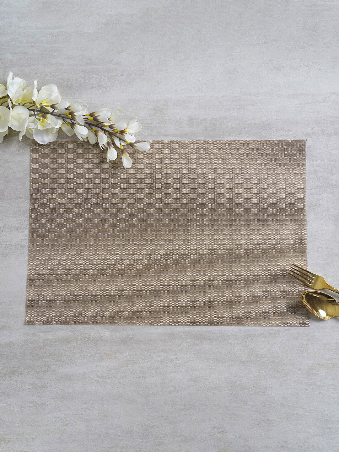 

Pure Home and Living Set Of 6 Gold-Colored Checked Table Placemats