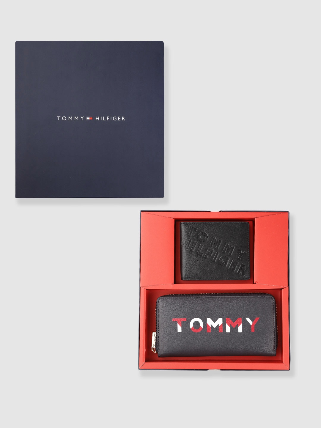 

Tommy Hilfiger Set of 2 Navy Blue Wallets Leather Couples Accessory Gift Set