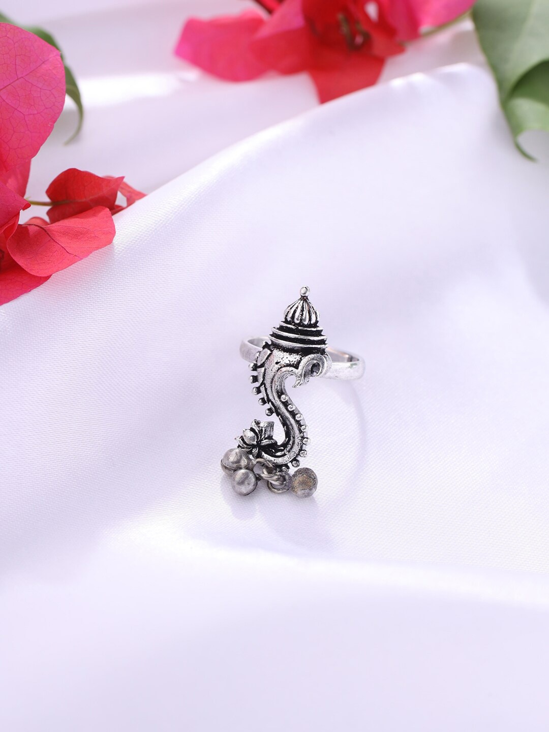 

VIRAASI Women Oxidised Silver-Toned Ganesha Adjustable Finger Ring