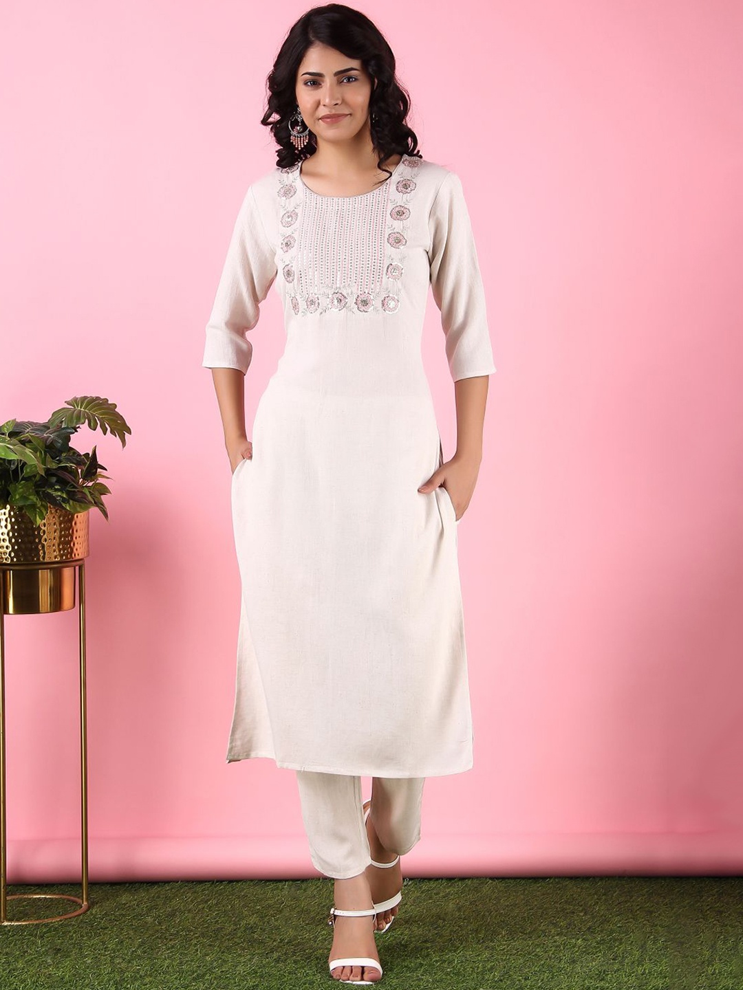 

V TRADITION Women Off White Yoke Design Kurta with Trouser