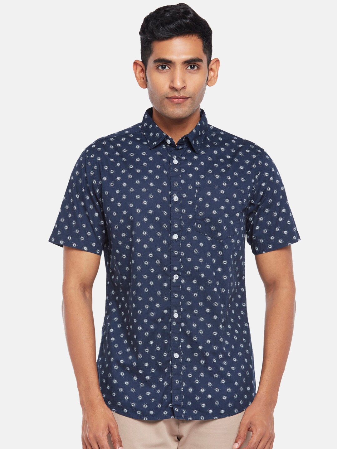 

BYFORD by Pantaloons Men Navy Blue Slim Fit Floral Printed Casual Shirt