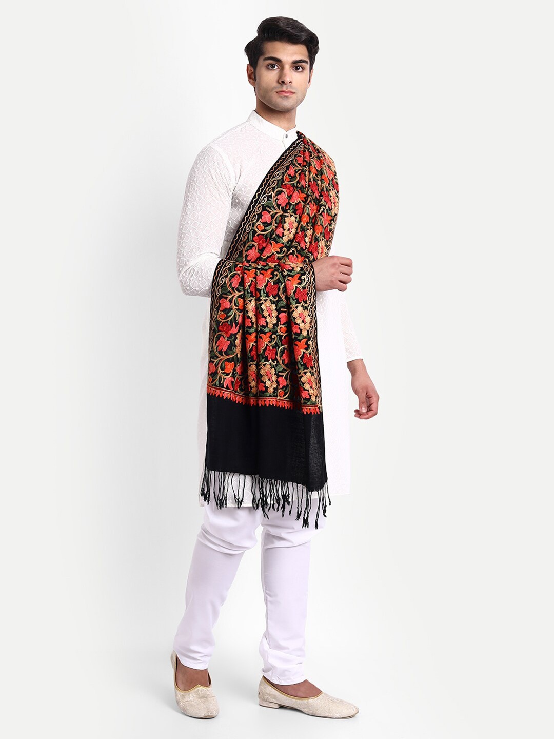 

Zamour Men Woolen Embroidered Stole, Black