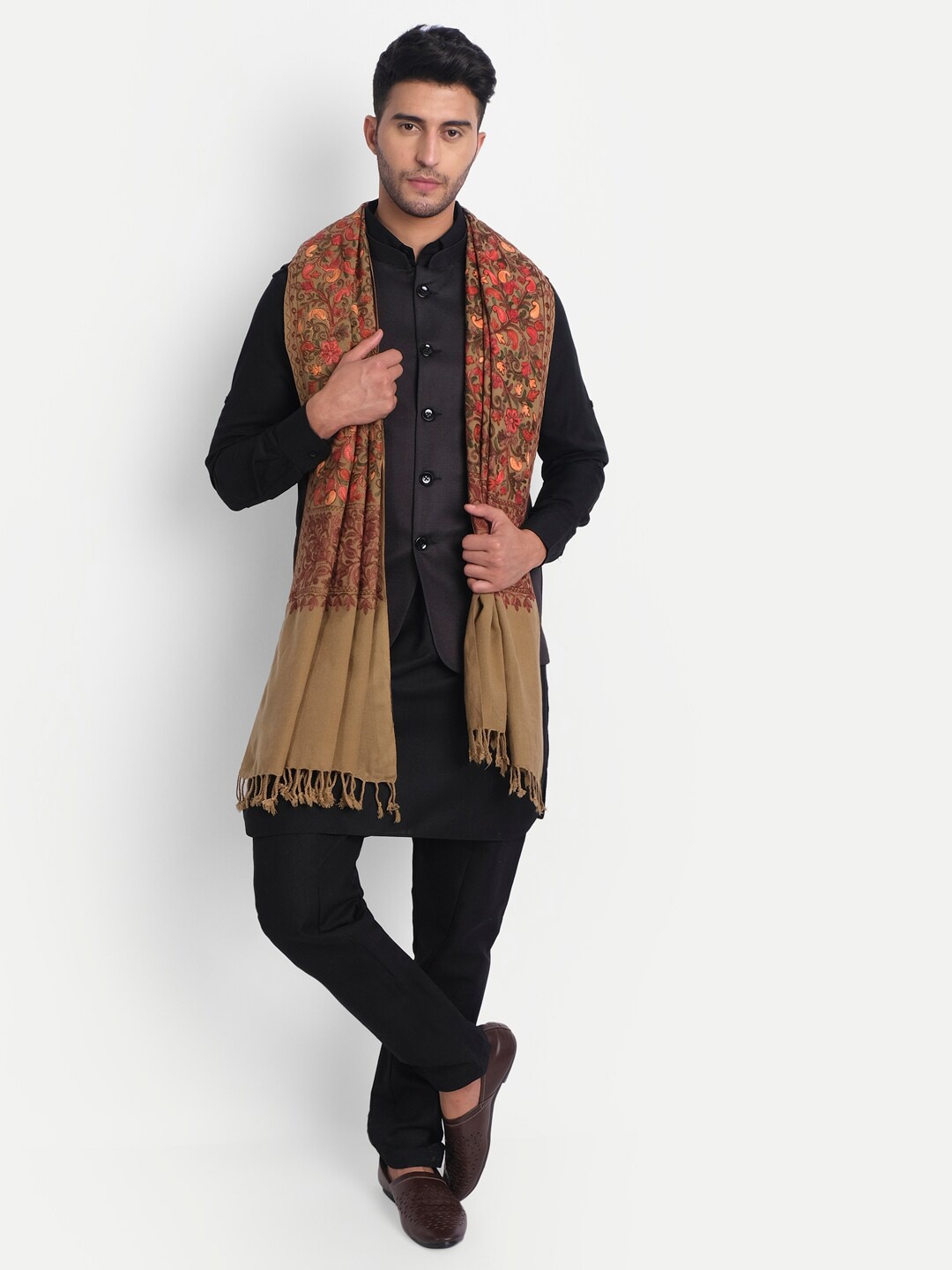 

Zamour Men Woolen Embroidered Stole, Brown