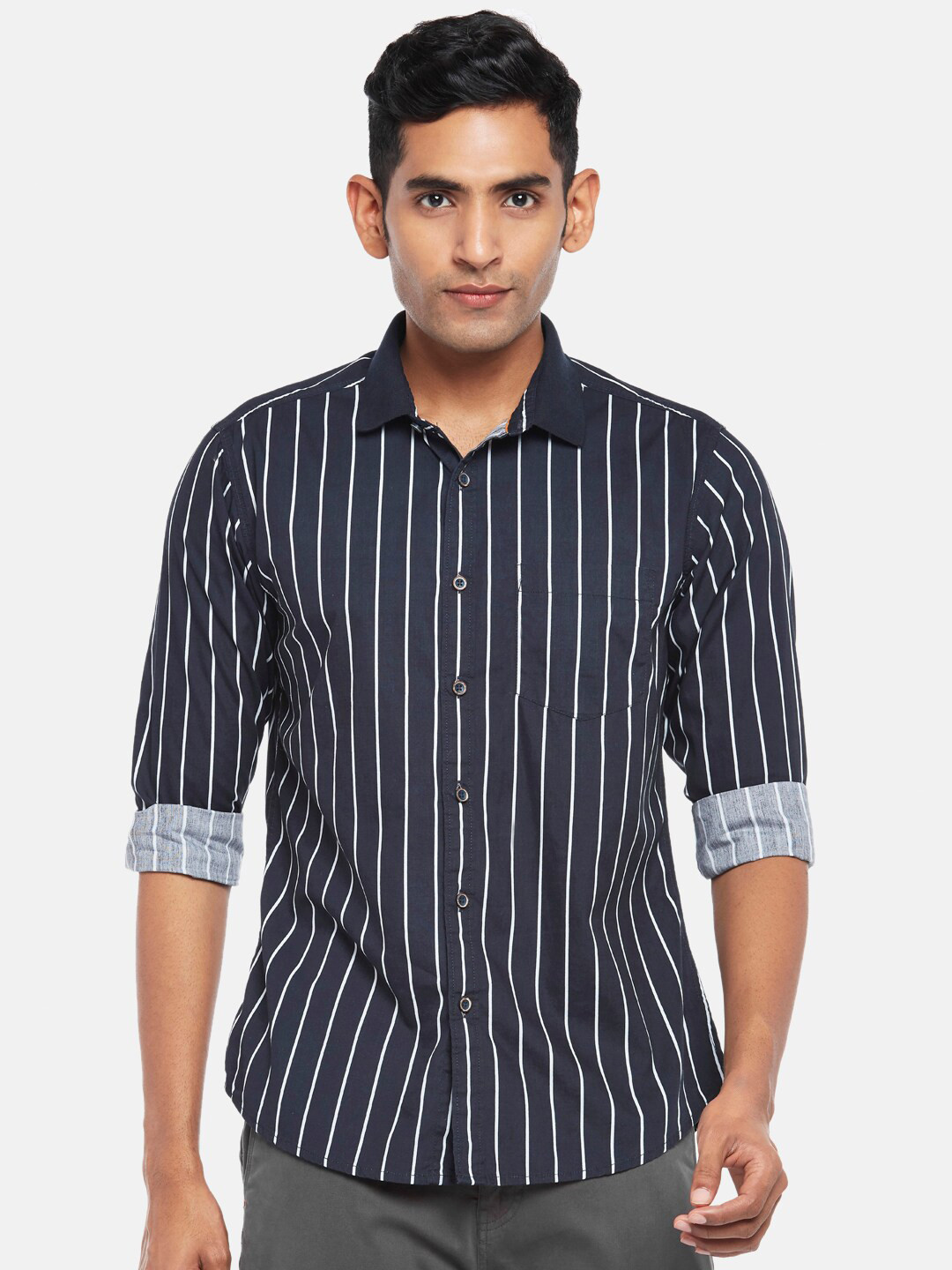 

Urban Ranger by pantaloons Men Navy Blue Slim Fit Striped Casual Shirt