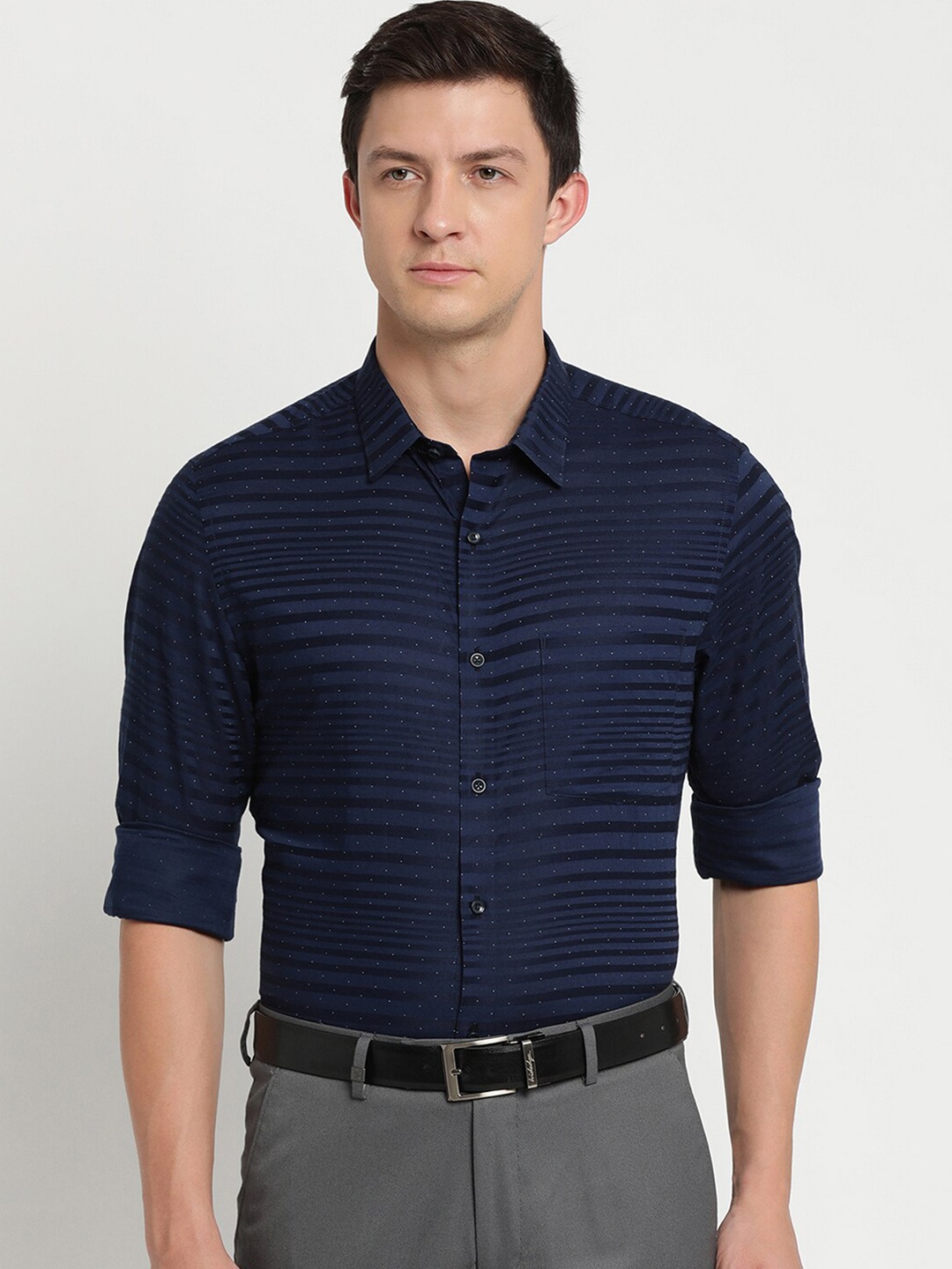 

Turtle Men Navy Blue Slim Fit Horizontal Stripes Striped Formal Cotton Shirt