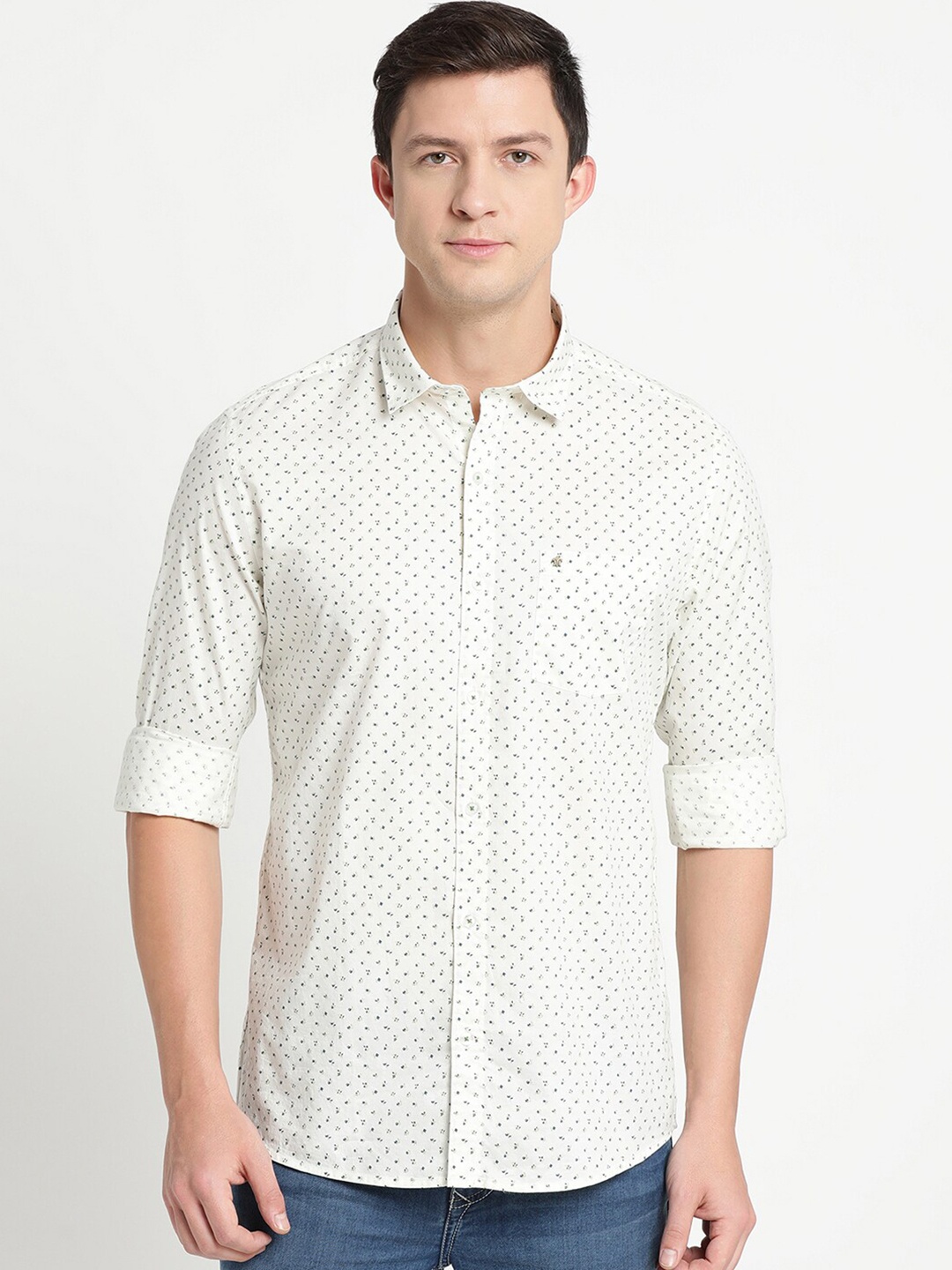 

Turtle Men White Printed Pure Cotton Casual Shirt