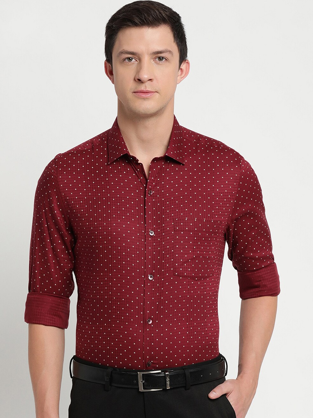 

Turtle Men Maroon Printed Casual Shirt
