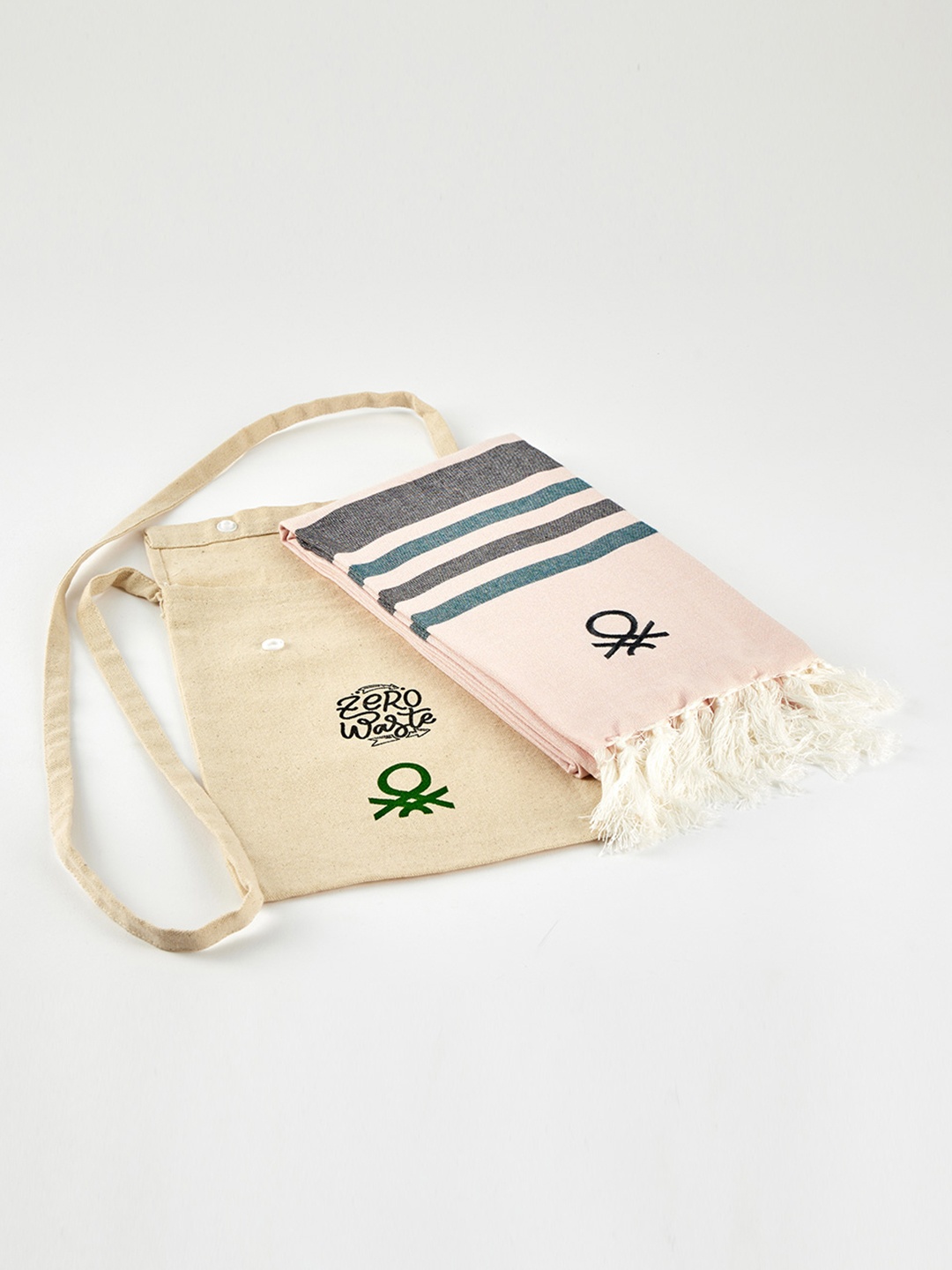 

United Colors of Benetton Pink Boutique Bamboo Hammam Towel, Beige
