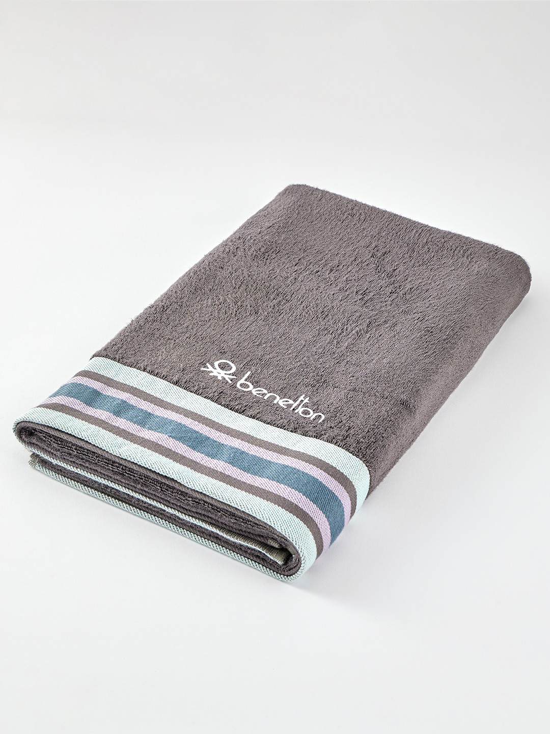 

United Colors of Benetton Grey Boutique Bamboo Warm Bath Towel