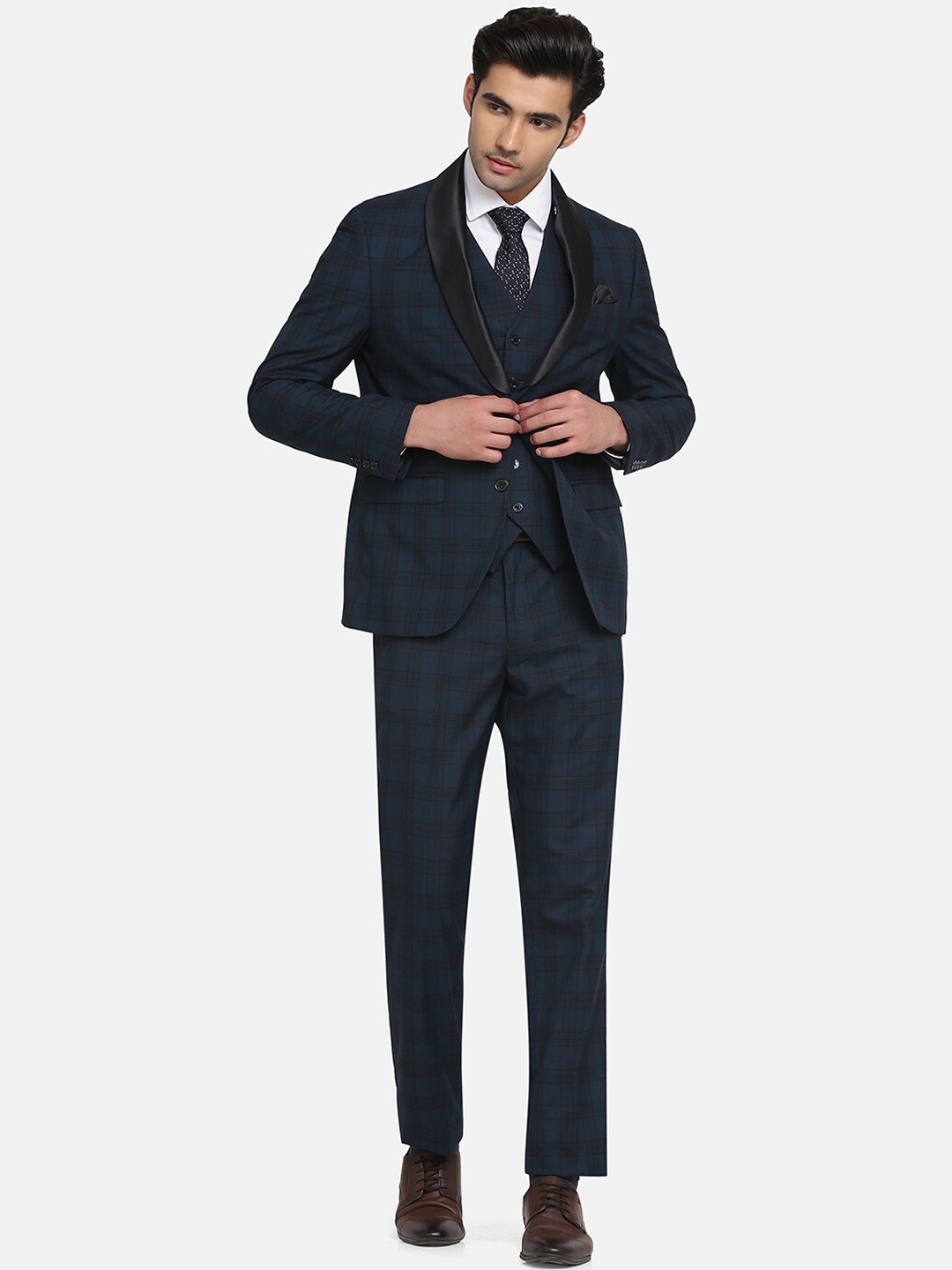 

Blackberrys Men Blue & Black Checked Single-Breasted 3-Piece Slim-Fit Formal Suits
