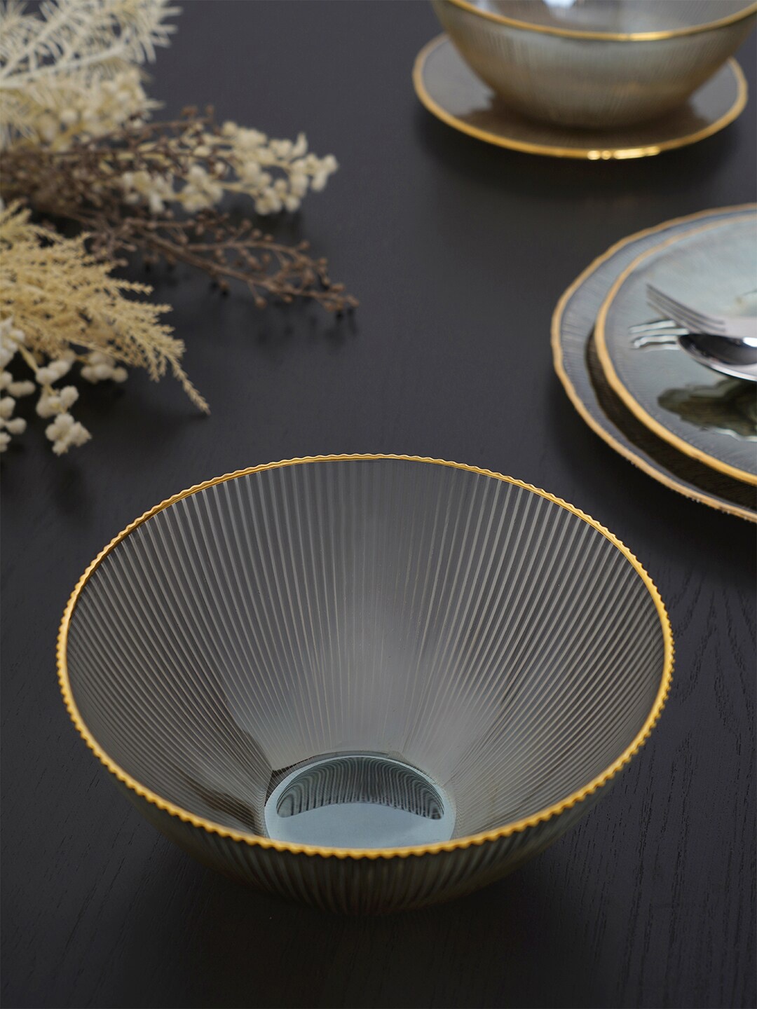 

Pure Home and Living Brown & Gold Textured Serving Bowl