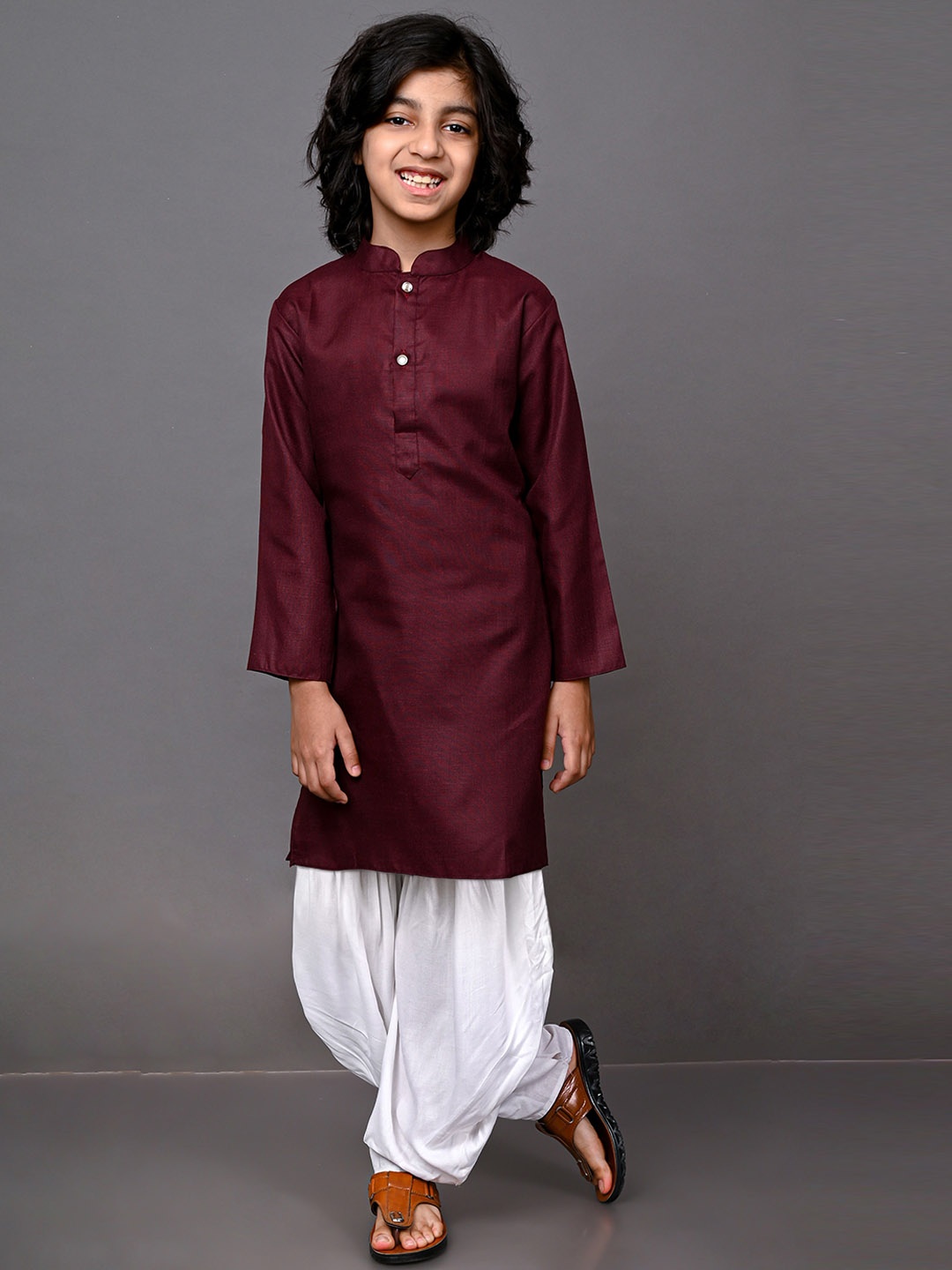 

VESHAM Boys Brown & White Kurta with Patiala