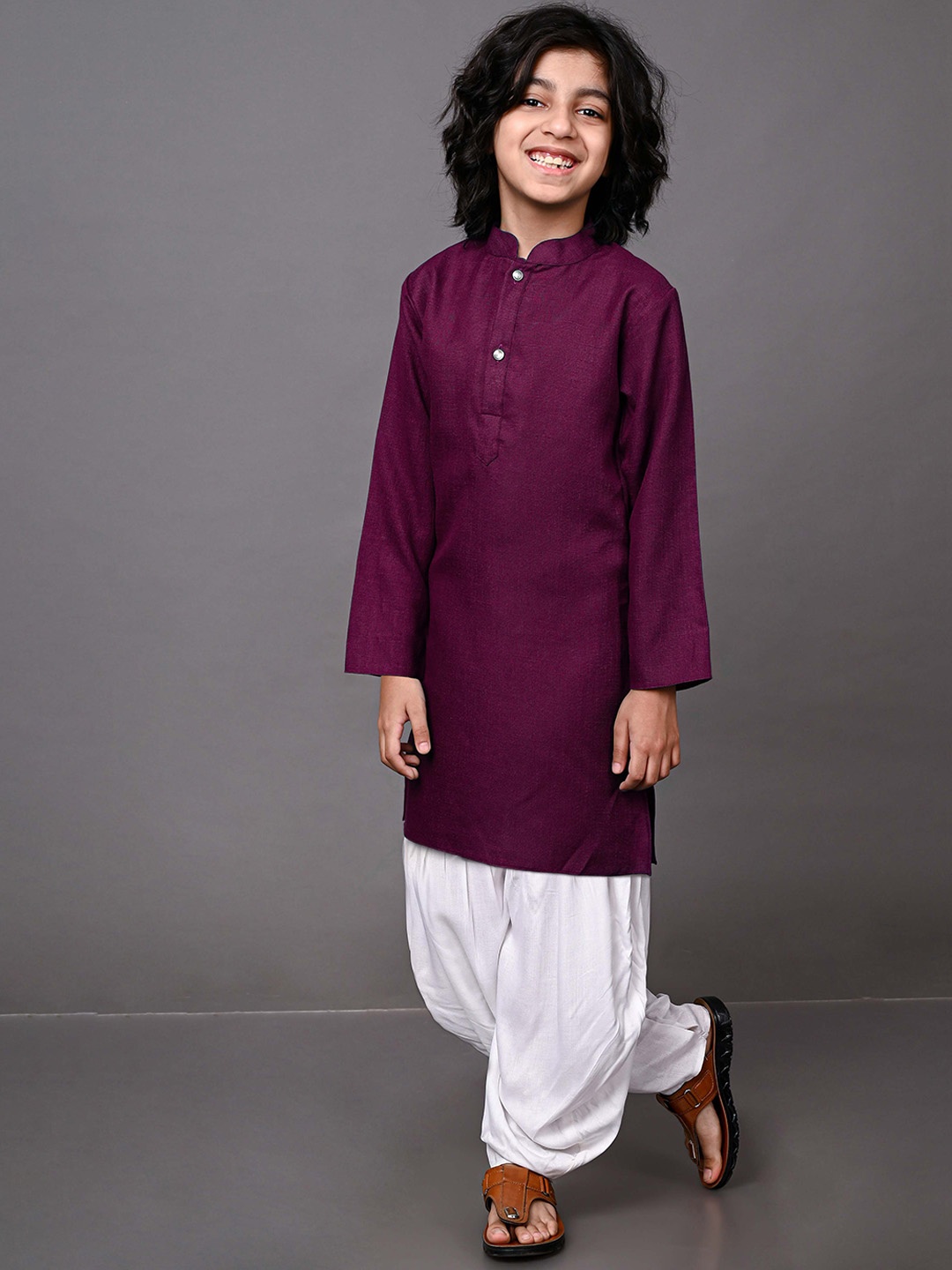 

VESHAM Boys Burgundy & White Kurta with Patiala