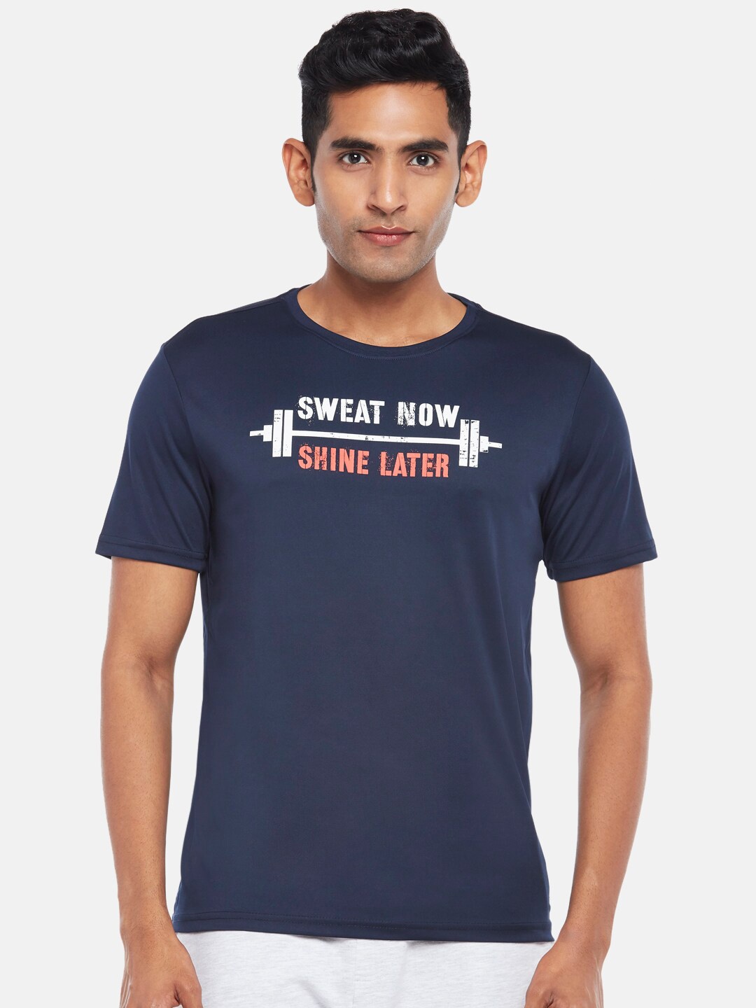 

Ajile by Pantaloons Men Navy Blue Typography Printed Slim Fit T-shirt