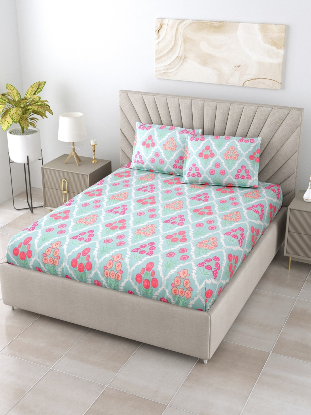 

Salona Bichona Turquoise Blue & Pink Floral 144 TC King Bedsheet with 2 Pillow Covers