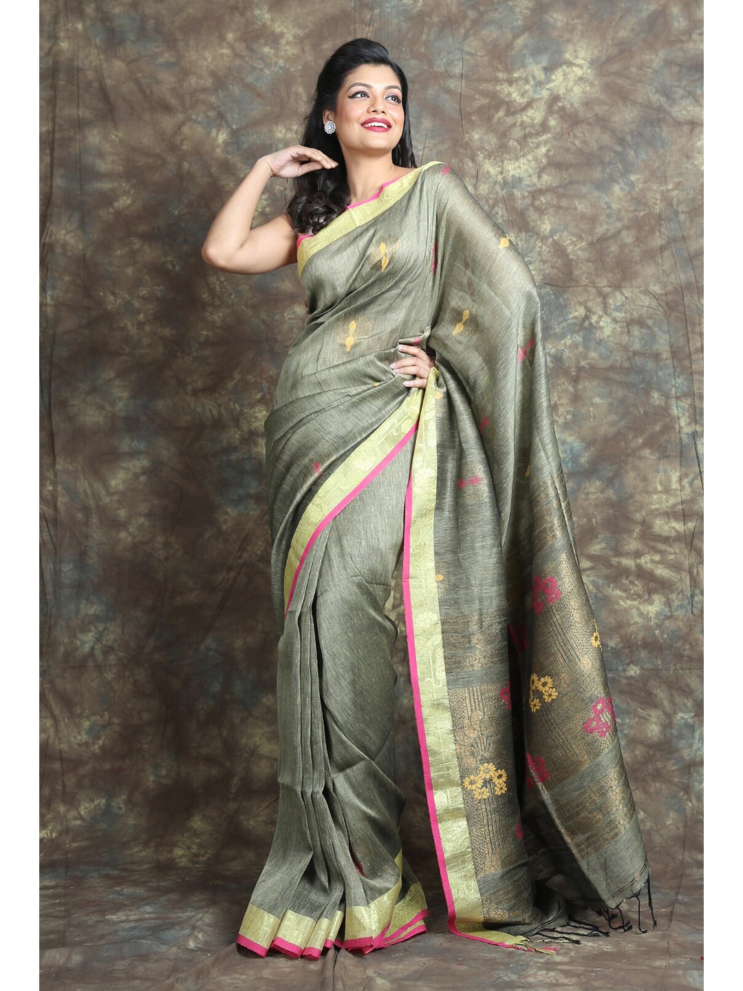 

Arhi Grey Floral Zari Pure Linen Saree