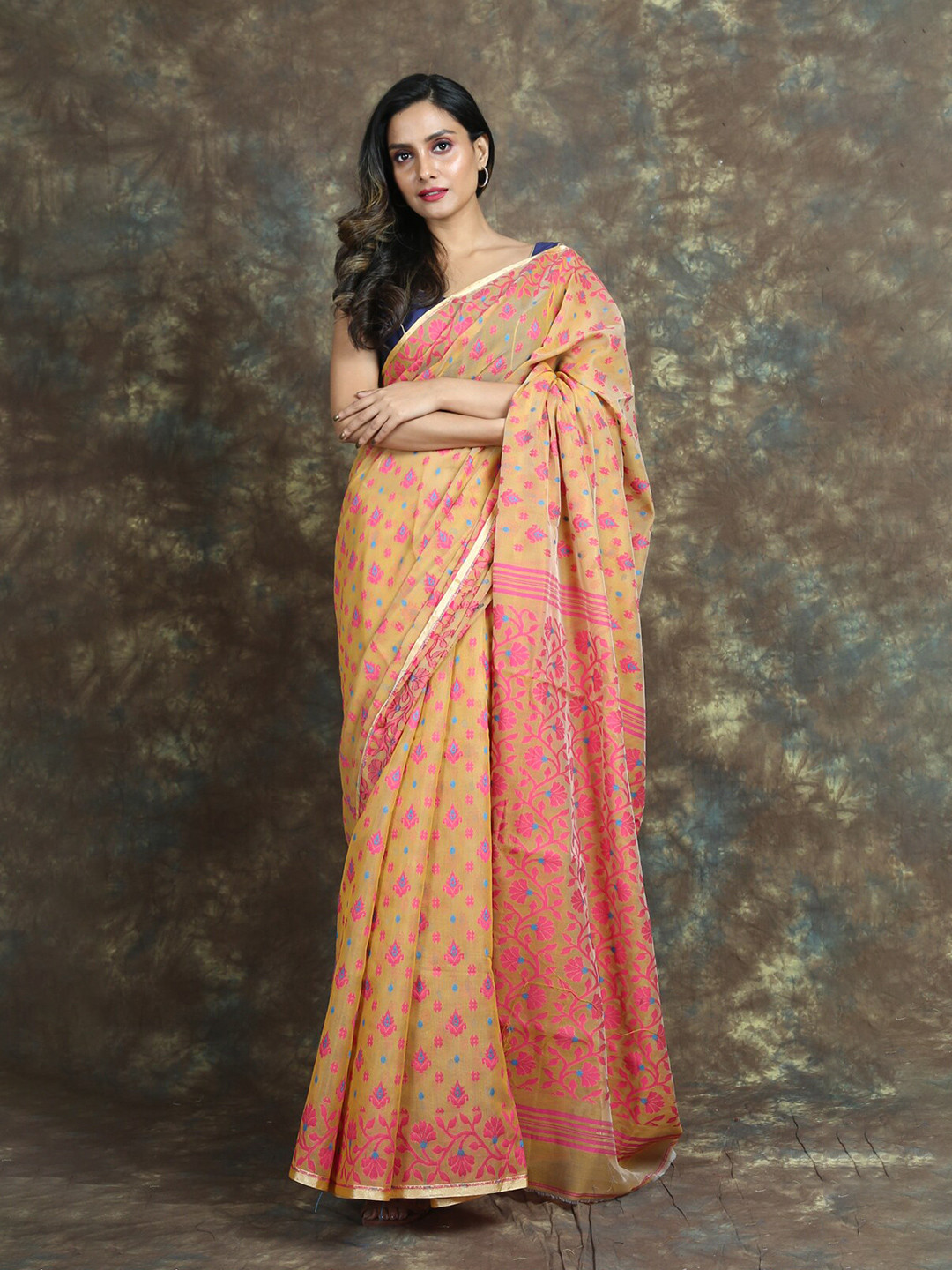 

Arhi Yellow & Pink Woven Design Silk Cotton Jamdani Saree