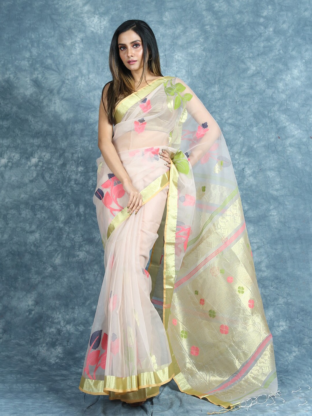 

Arhi Off White & Pink Floral Zari Pure Silk Saree