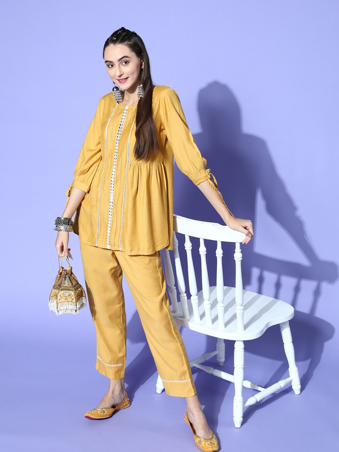 

Jaipur Kurti Women Checked Viscose Rayon Fluid Tie-Up Kurta Set, Mustard