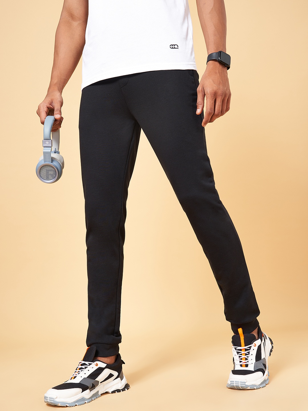 

Ajile by Pantaloons Men Black Solid Slim-fit Cotton Joggers
