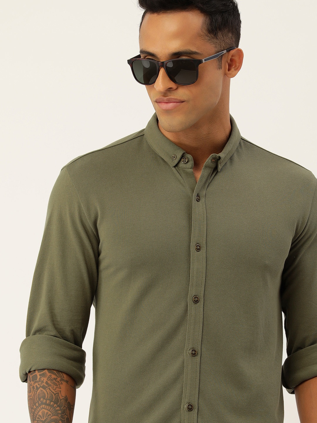 

FOREVER 21 Men Olive Green Solid Pure Cotton Casual Shirt