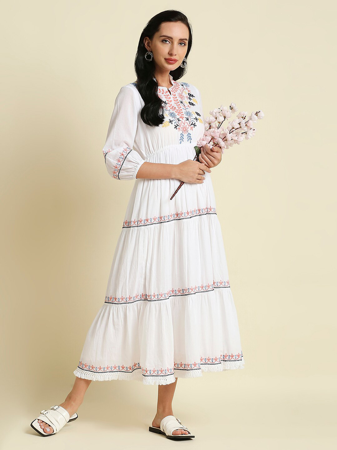 

Aanyor White Ethnic Embroidered Midi Dress