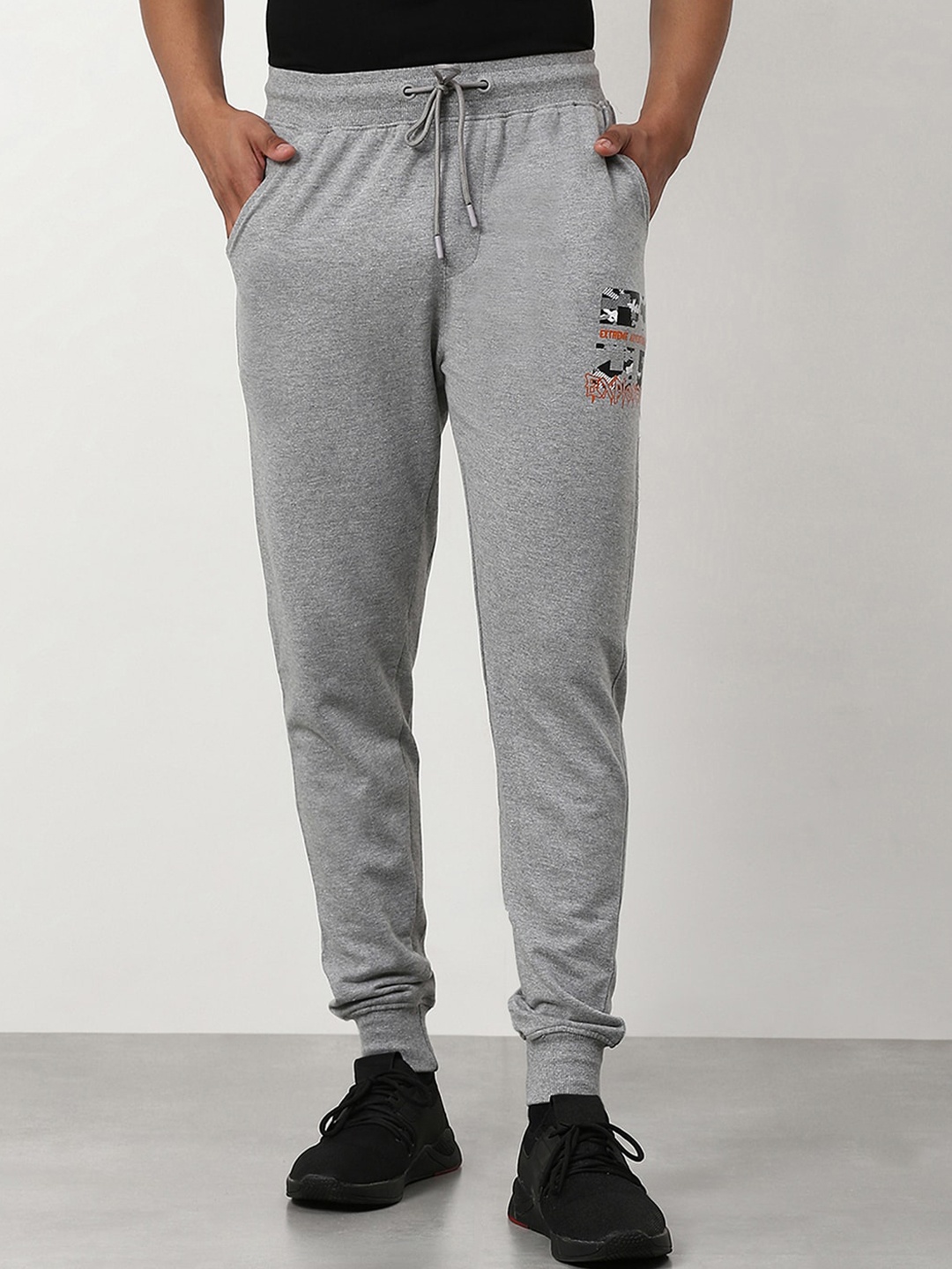 

abof Men Grey Solid Joggers Trousers