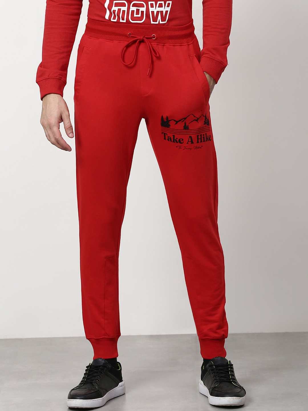 

abof Men Red Solid Joggers Trousers