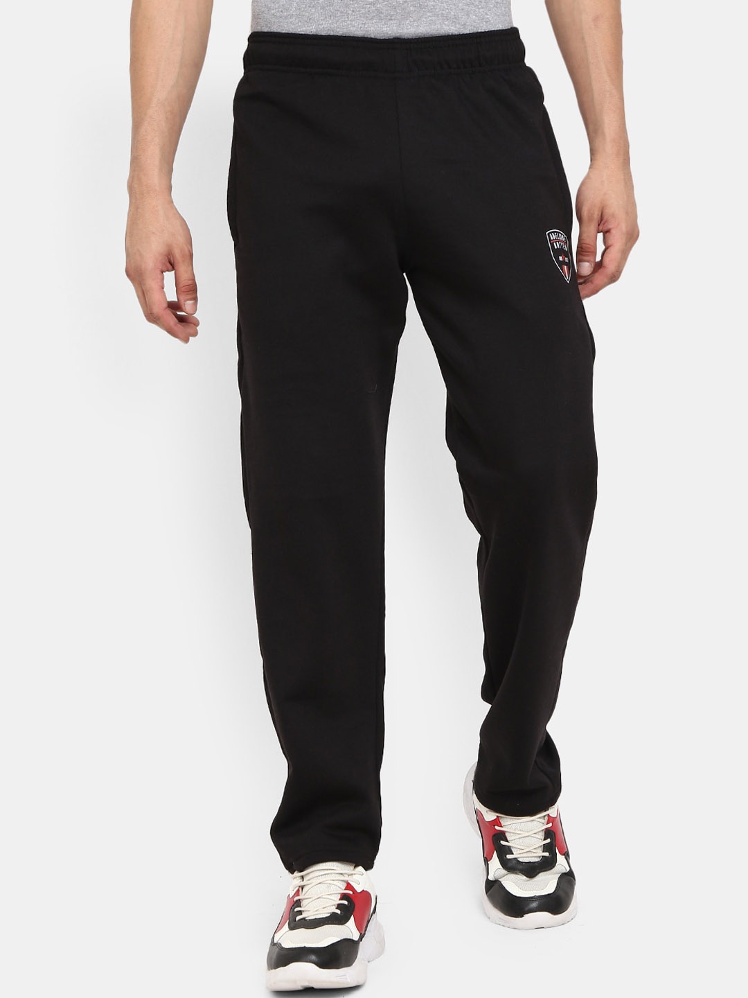 

V-Mart Men Black Regular Fit Solid Track Pants