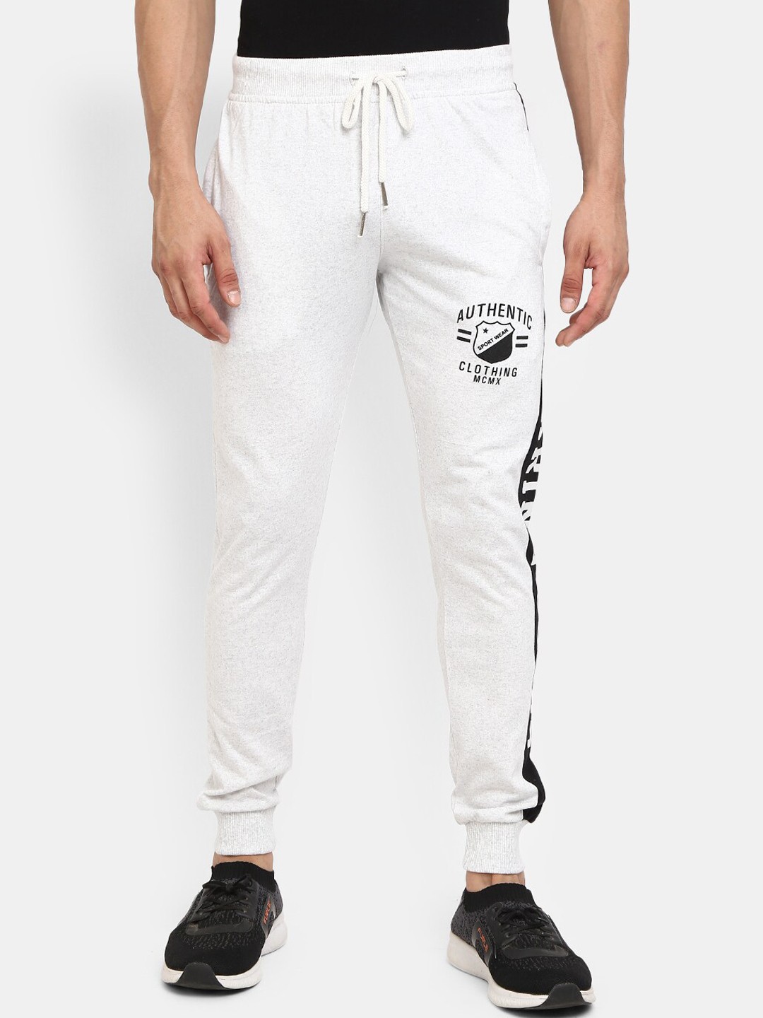 

V-Mart Men Grey Melange Regular Fit Printed Joggers