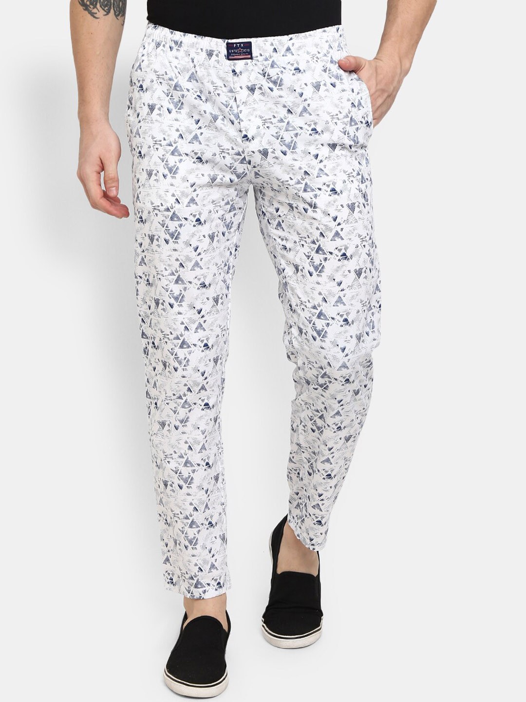 

V-Mart Men White & Navy Blue Regular Fit Printed Cotton Track Pants
