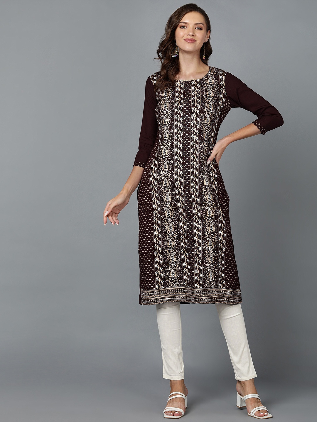 

Bani Women Maroon & White Ethnic Motifs Printed Kurta