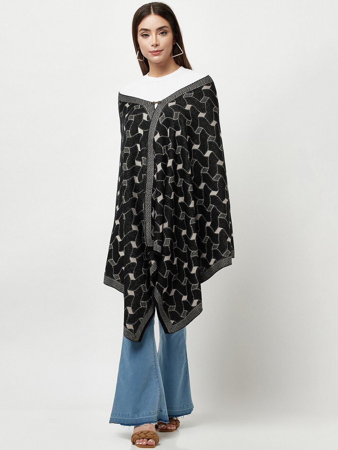 

Knitstudio Women Black Geometric Printed Knitted Shawl