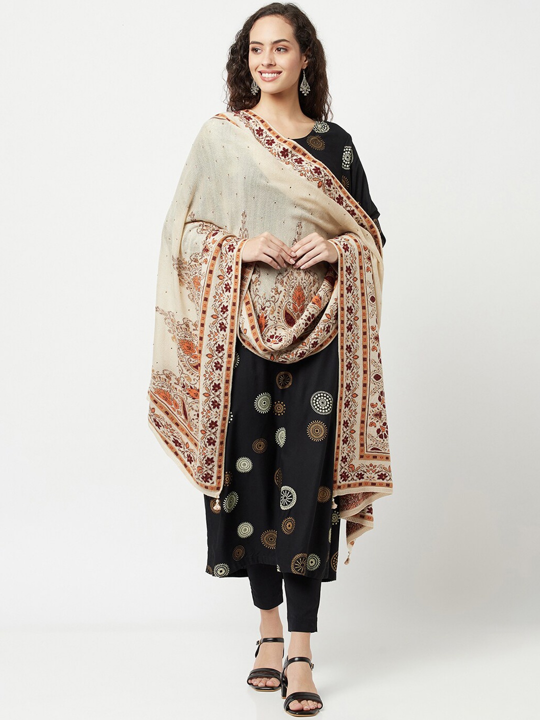 

Knitstudio Women Cream Coloured Ethnic Motifs Knitted Shawl