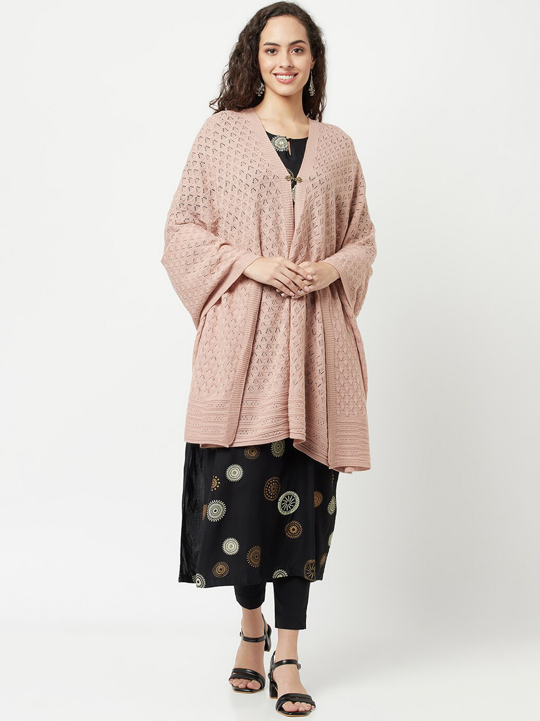 

Knitstudio Women Rose Pink Geometric Design Knitted Shawl