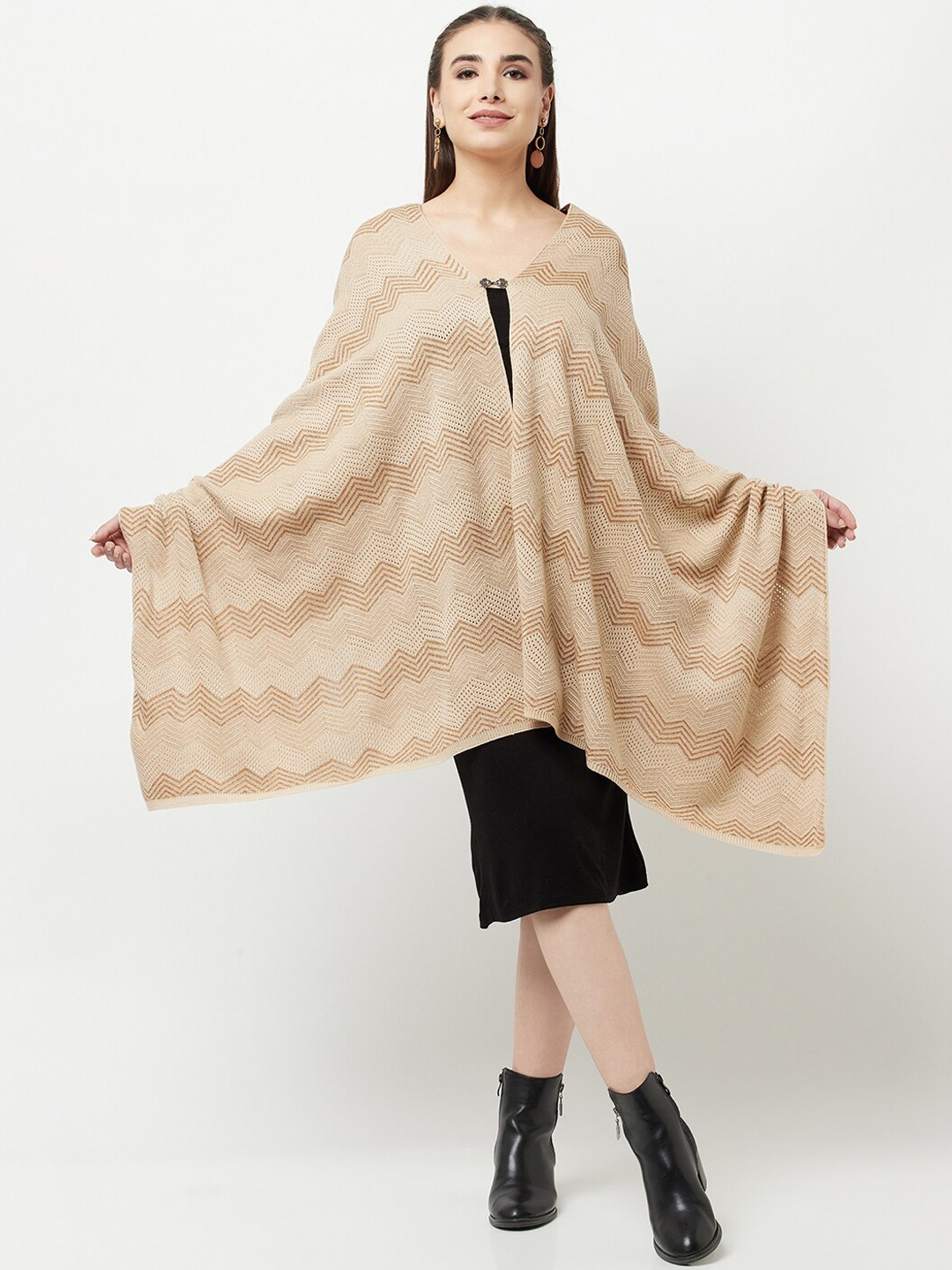 

Knitstudio Women Cream Coloured Chevron Knitted Shawl