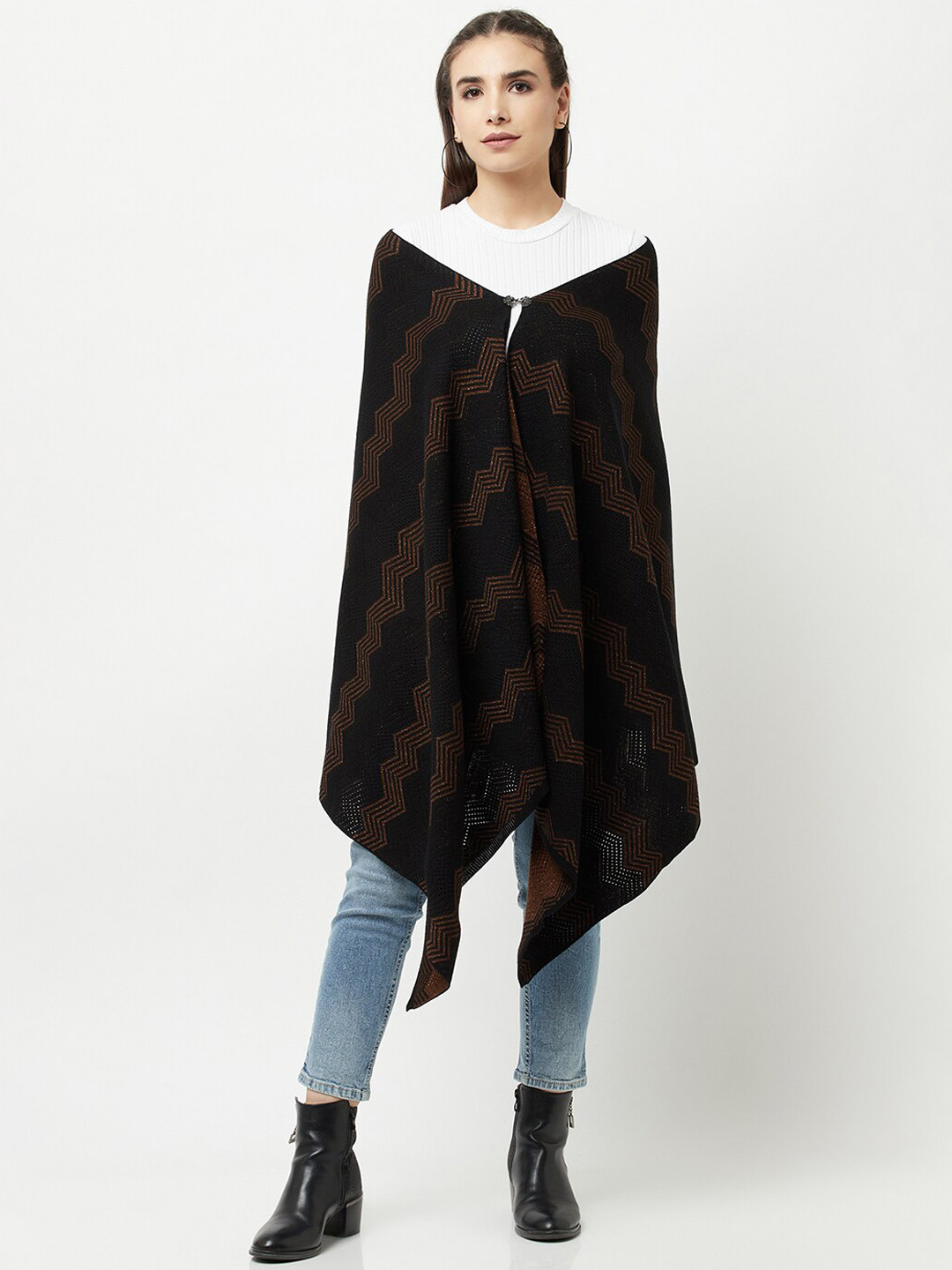 

Knitstudio Women Black Solid Knitted Shawl