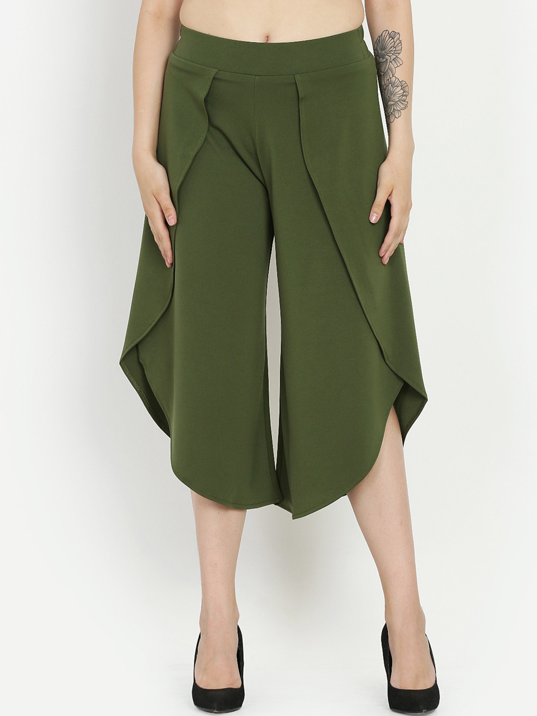 

Westwood Women Green Loose Fit Easy Wash Culottes Trousers