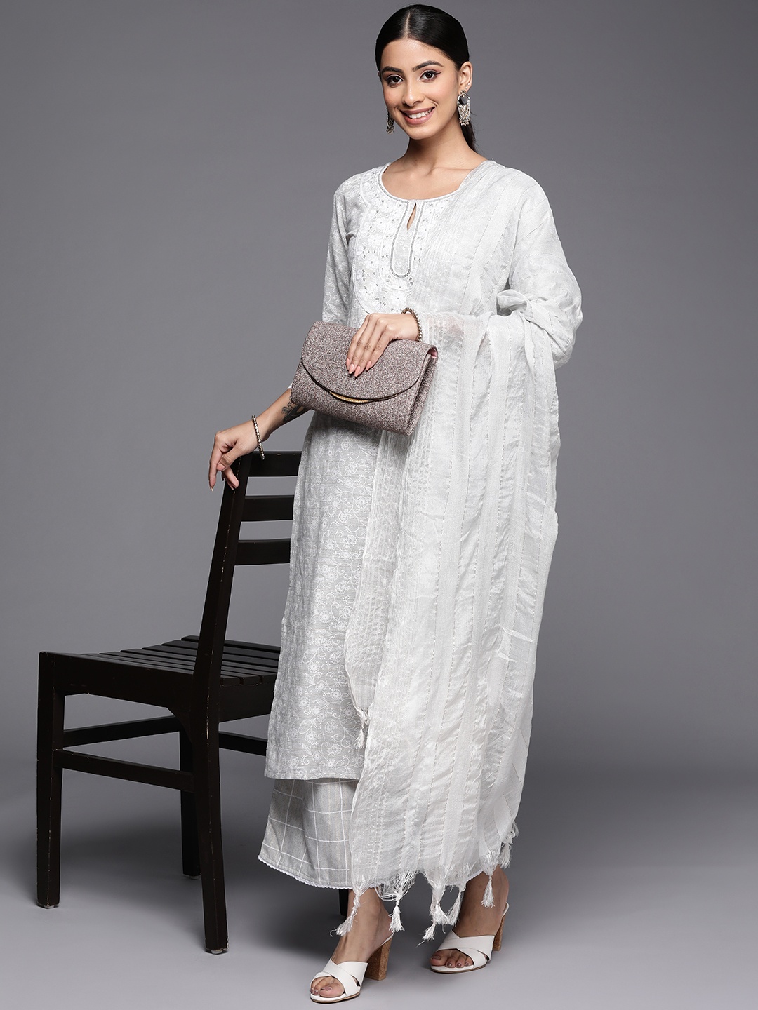 

Indo Era Women Grey Embroidered Thread Work Kurta with Palazzos & Dupatta