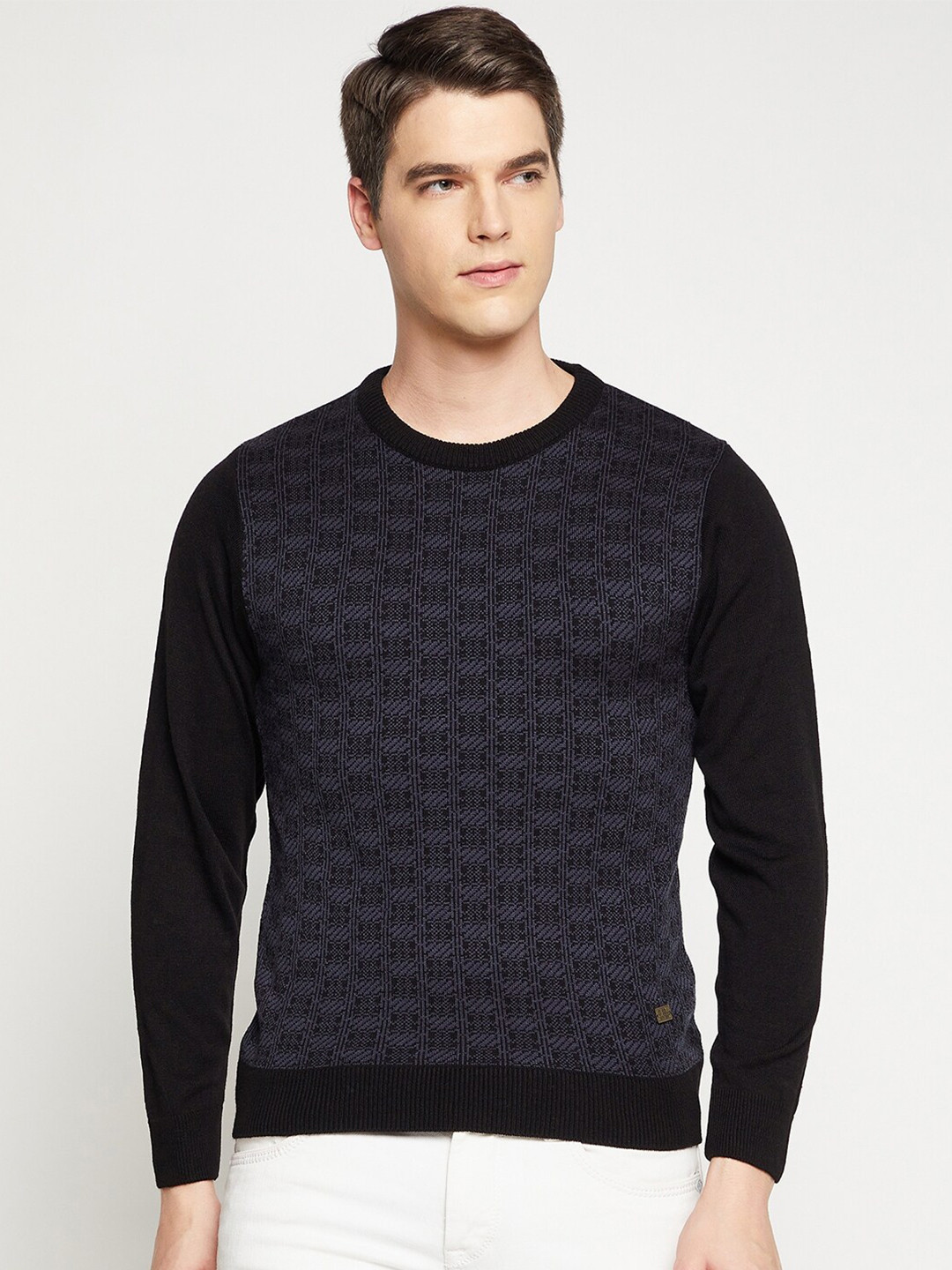 

Duke Men Black Pullover