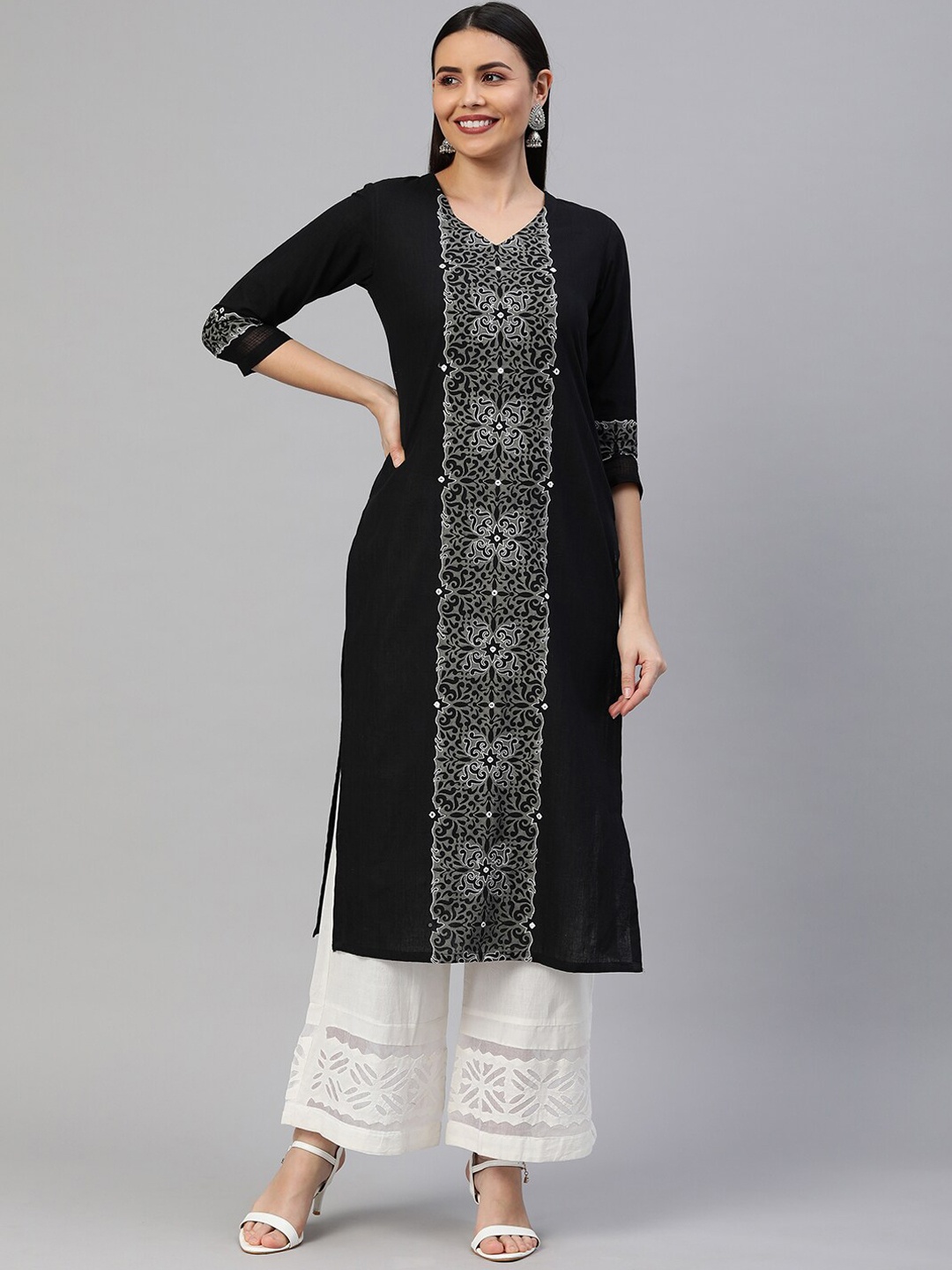 

KAMI KUBI Women Black Block Print V Neck Cotton Straight Kurta