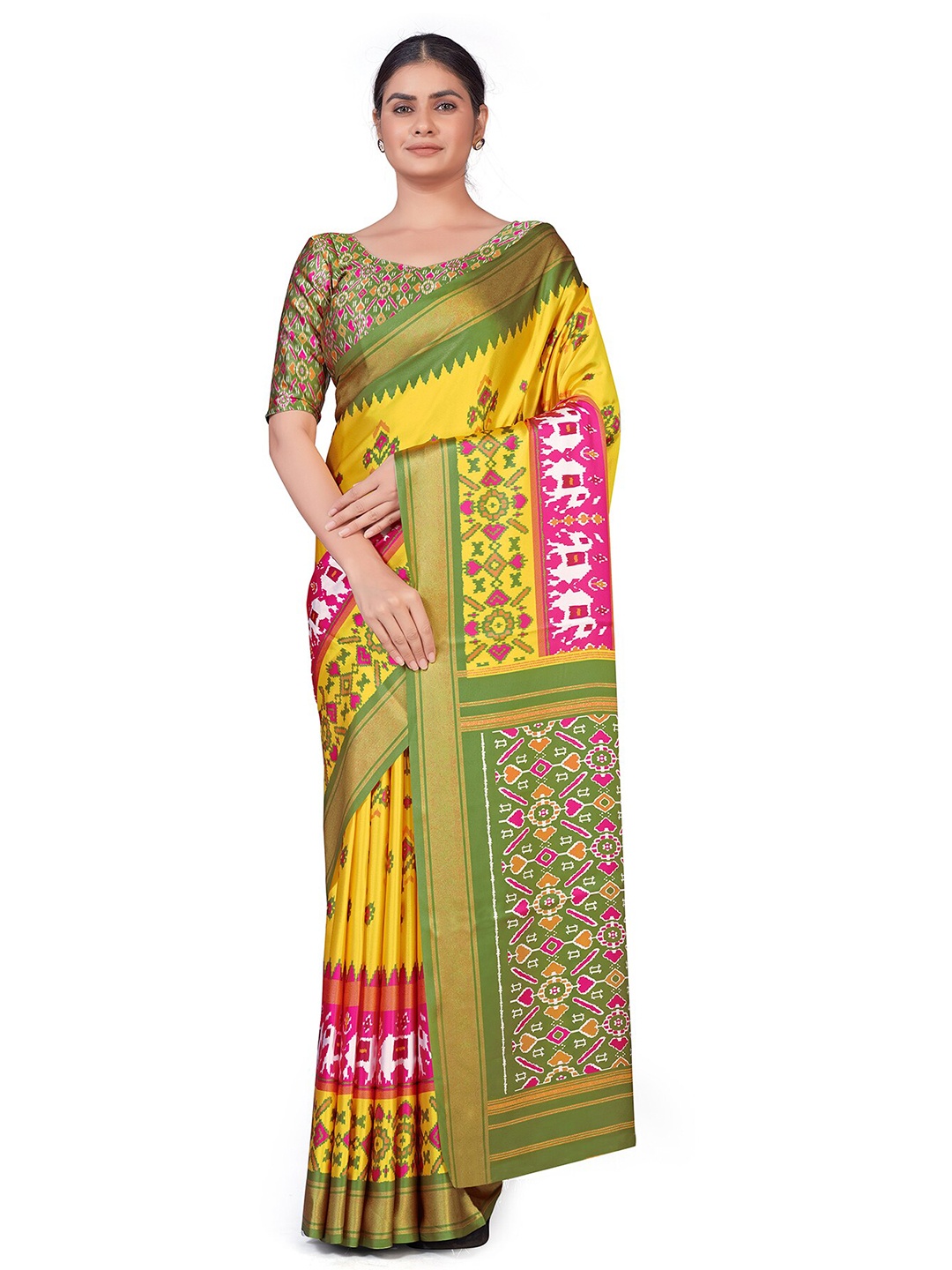 

MONJOLIKA FASHION Yellow & Green Ethnic Motifs Zari Silk Blend Banarasi Designer Saree